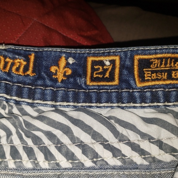 Rock Revival Jeans - Picture 2 of 6